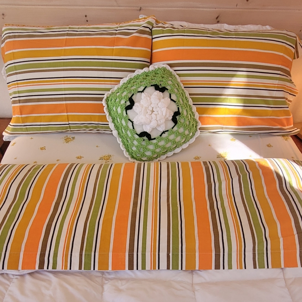 Vintage & Y2K 4pc Dbl/full Sz Bedding Combo